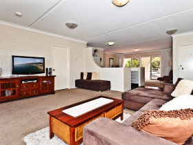 The Islander Holiday Resort - Sydney Tourism 3