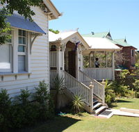 Minto Guest House - Sydney Tourism