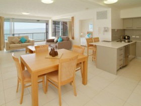 On The Beach Resort Bribie Island - Sydney Tourism 3