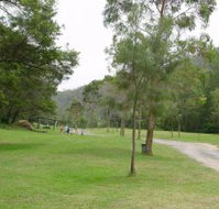 Gradys Riverside Retreat - Sydney Tourism