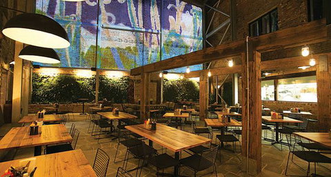 The Lucky Hotel - Sydney Tourism 18
