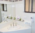 Hilltops Retreat Motor Inn - Young - Sydney Tourism