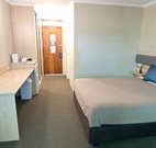 Lakeview Hotel Motel - Oak Flats - Sydney Tourism