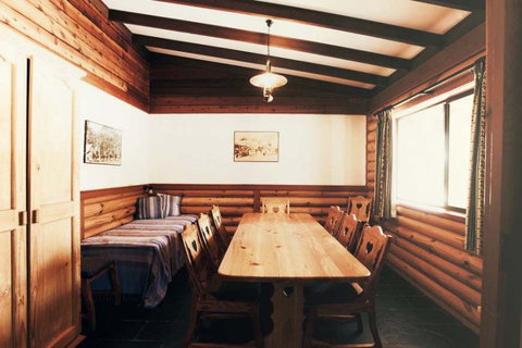 Pender Lea Chalets - Sydney Tourism 3