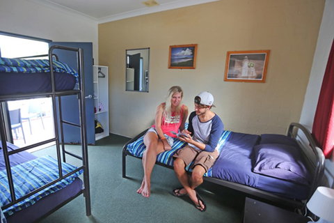 Byron Bay - Byron Bay YHA - Sydney Tourism 6