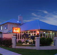 Coachmans Inn Warwick - Sydney Tourism