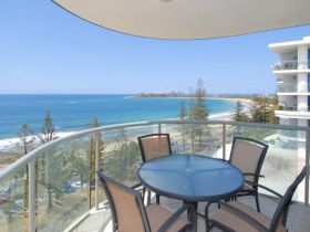 Malibu Mooloolaba - Sydney Tourism 2