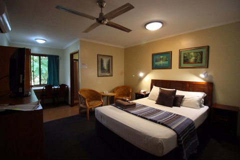 Atherton Hinterland Motel - Sydney Tourism 11