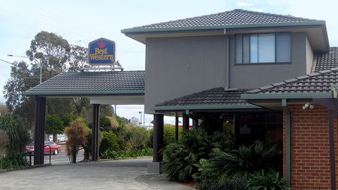Best Western Macquarie Barracks Motor Inn - Sydney Tourism 0