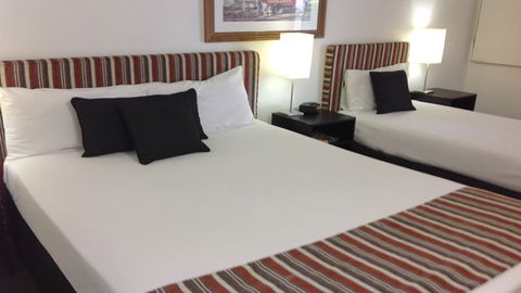 BEST WESTERN Cattle City Motor Inn - Sydney Tourism 1