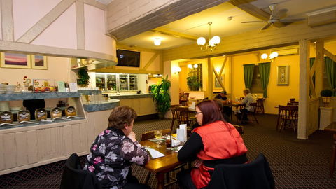 BEST WESTERN Balmoral Motor Inn - Sydney Tourism 3