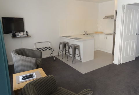 BEST WESTERN Fawkner Airport Motor Inn And Serviced Apartments - Sydney Tourism 7