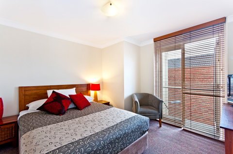 BEST WESTERN Tudor Motor Inn - Sydney Tourism 9