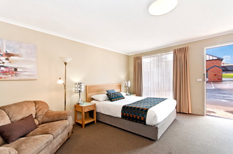 BEST WESTERN Tudor Motor Inn - Sydney Tourism 18