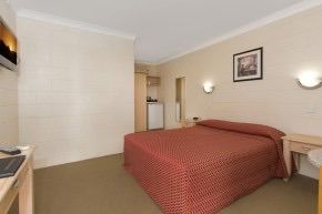 Nambour Lodge Motel - Sydney Tourism 5