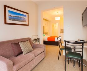 Motel 429 - Sydney Tourism 0