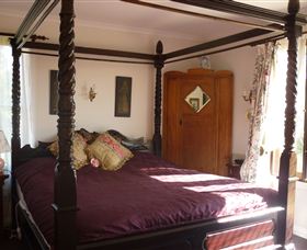 Mulberry Cottage Unique B&B And Grannie Rhodes Cultural Heritage Shows - Sydney Tourism 1