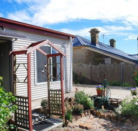 Oatlands Retreat - Sydney Tourism