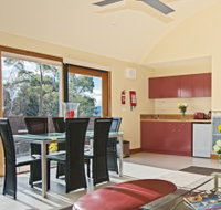 Sandy Bay Chalet - Sydney Tourism
