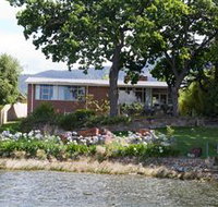 Waterside Accommodation - Derwent Hideaway - Sydney Tourism