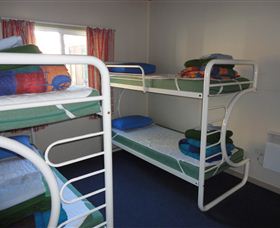Strahan Backpackers  - Sydney Tourism 4