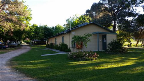 Valley View Caravan Park - Sydney Tourism 1