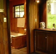 Braeside Mount Macedon Country Retreat and Bed  Breakfast - Sydney Tourism