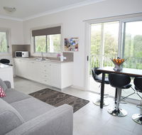 Highfields Country Cottages - Sydney Tourism