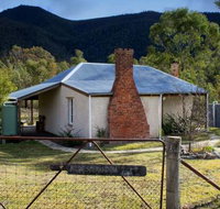 Nil Desperandum - Sydney Tourism