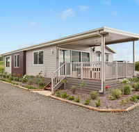 The Lake House Rothbury - Sydney Tourism