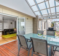 Limestone Coast Apartments - Sydney Tourism