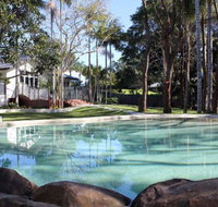 Away on Belongil Fields - Sydney Tourism