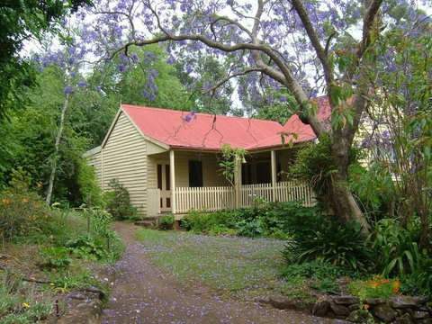 Hermitage Cottage - Sydney Tourism 3