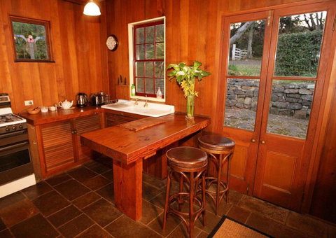 Hermitage Cottage - Sydney Tourism 6