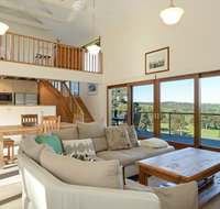 A Seascape Retreat - Sydney Tourism