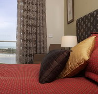 Lady Bay Resort - Sydney Tourism