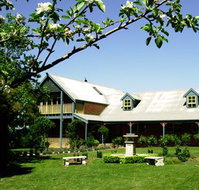 Lawson Lodge Country Estate - Sydney Tourism
