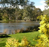 The Burrow at Wombat Bend Bed and Breakfast - Sydney Tourism