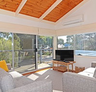 Barrakee Beach House - Anglesea - Sydney Tourism