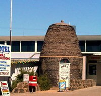 Andamooka Dukes Bottlehouse Motel - Sydney Tourism