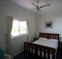 Beachside Cottage - Sydney Tourism