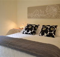 Driftwood House - Sydney Tourism