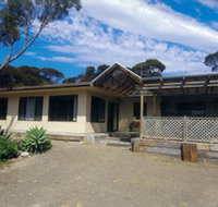 Loverings Beach House - D'estrees Bay - Sydney Tourism
