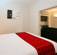 Mawson Lakes Hotel and Function Centre