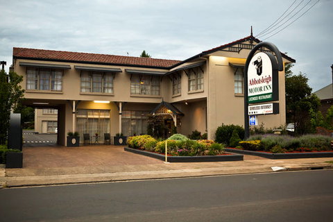 Abbotsleigh Motor Inn - Sydney Tourism 0