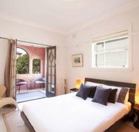 Bondi Beach Breeze - Sydney Tourism