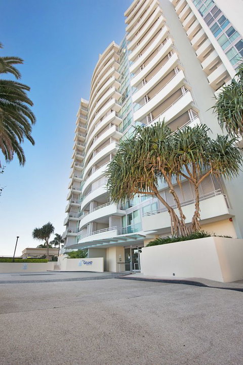 The Grand Apartments - Sydney Tourism 0