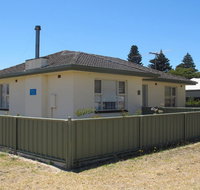 Walters Holiday Home - Sydney Tourism