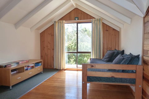 Arties Cottage Accommodation - Sydney Tourism 5