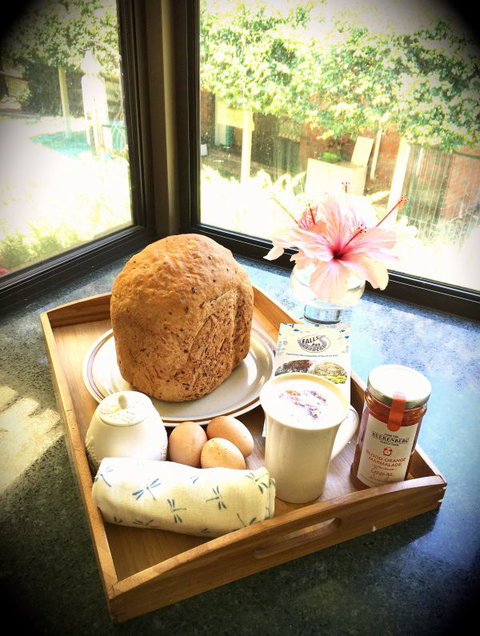 Falls Retreat Bed And Breakfast - Sydney Tourism 0